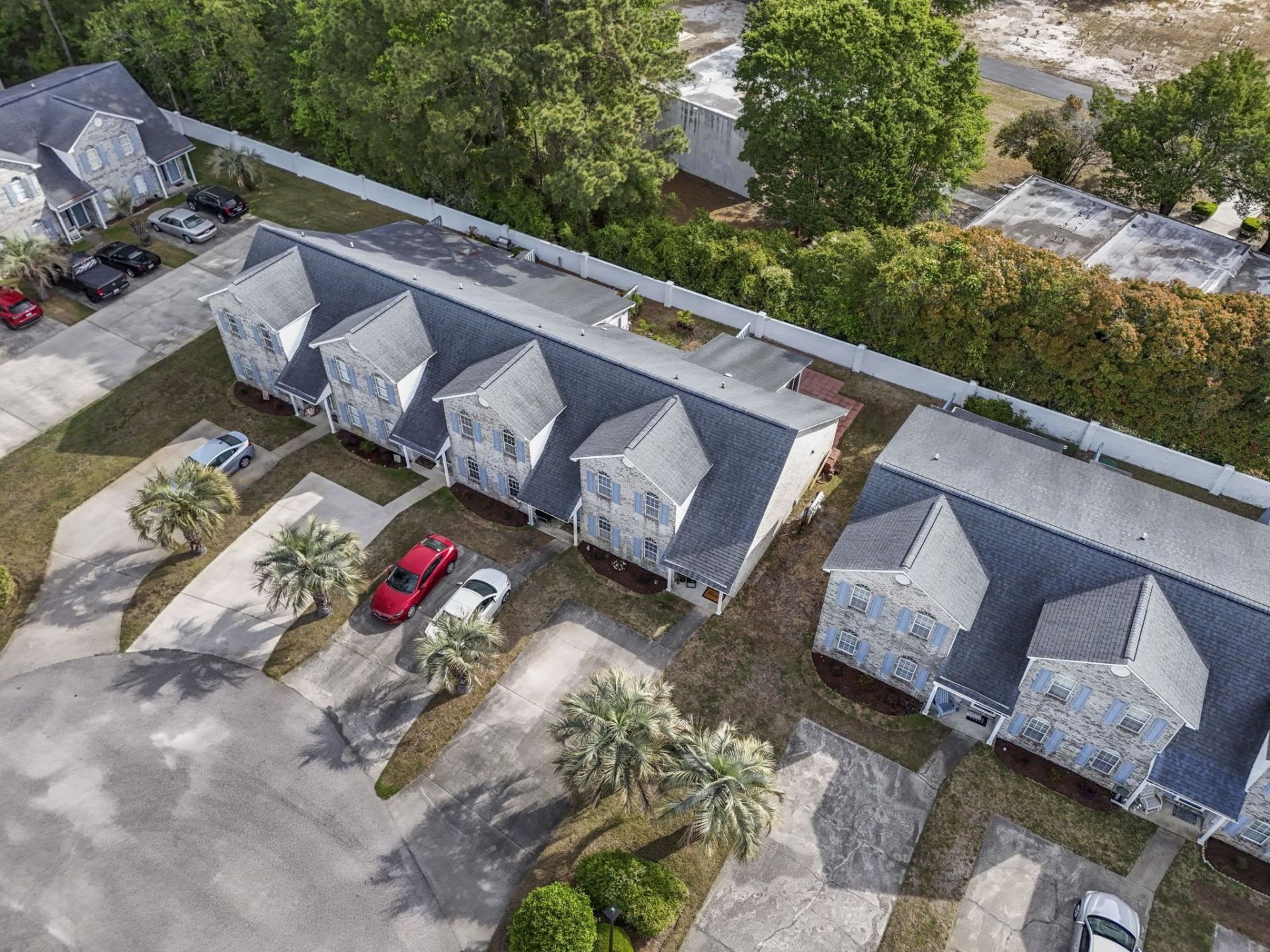 4285 Parkway Ln. Photo 37
