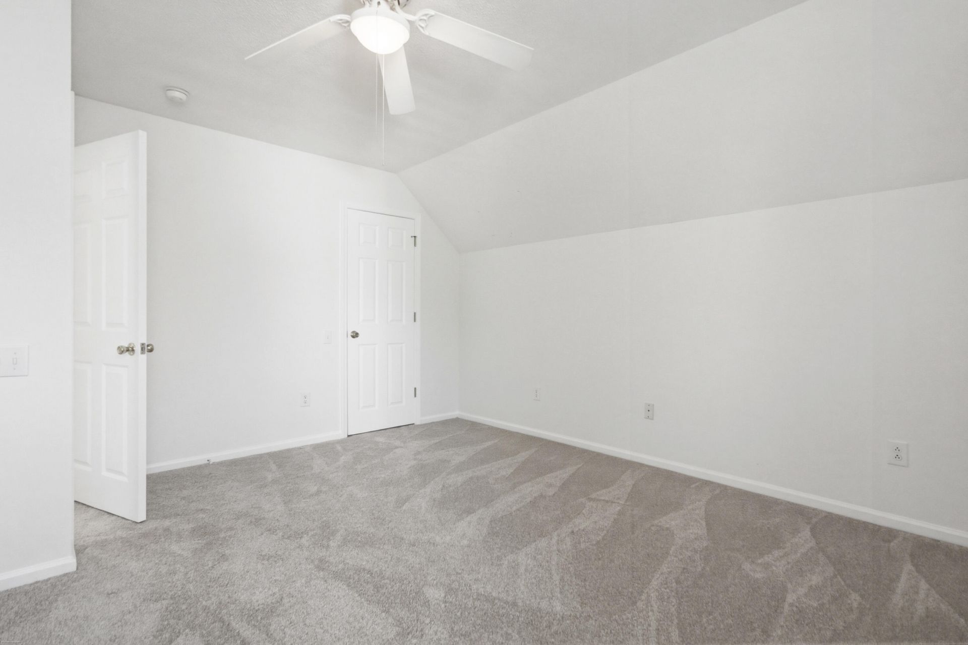 4818 Habersham Lane Photo 26