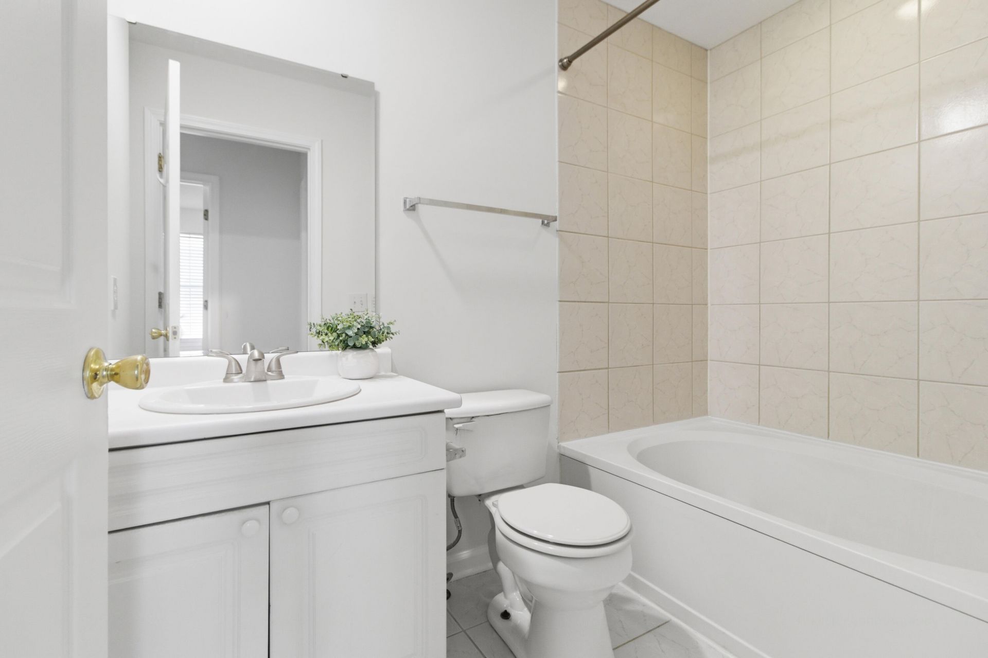 4818 Habersham Lane Photo 31
