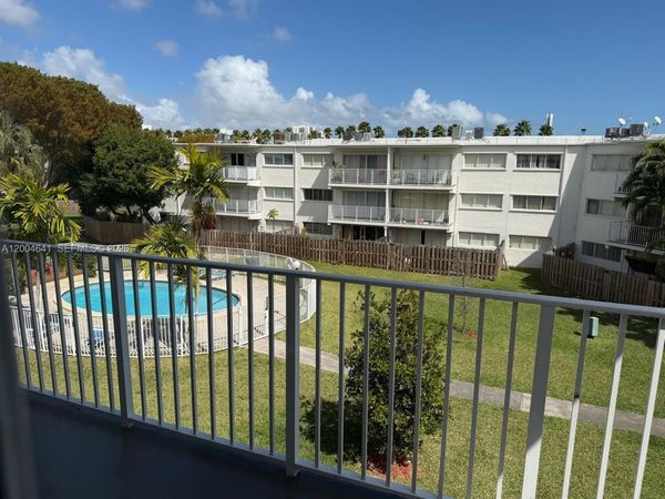 7713 SW 88th ST, Unit A312, Miami, FL 33122