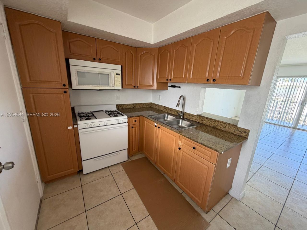 7713 SW 88th St, Unit A312, Miami, FL 33156 Photo