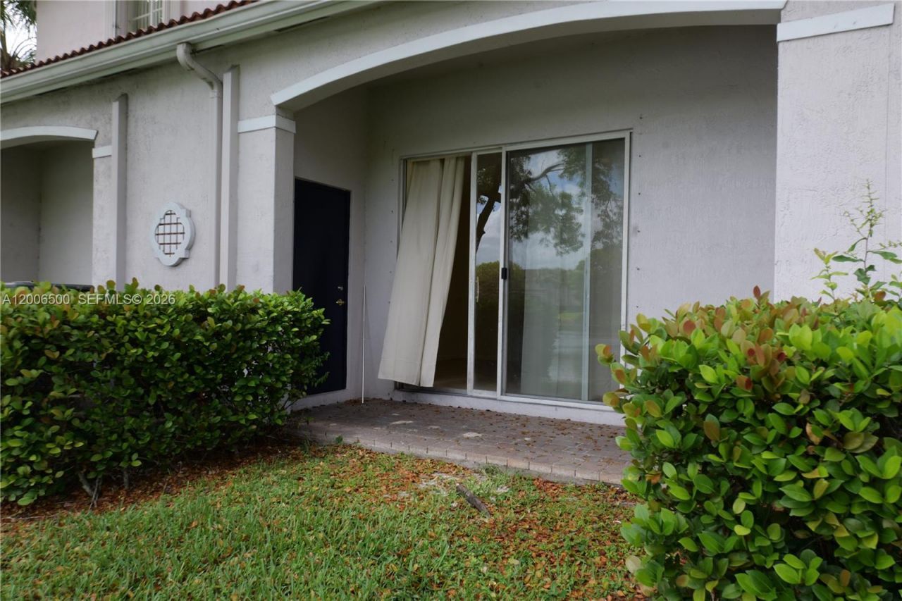 8220 SW 25th Ct , Unit 106, Miramar, FL 33025 Photo