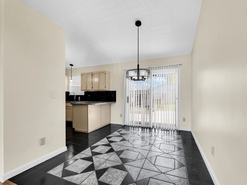 3414 Steiner Street , Columbus, OH 43231 Photo 12