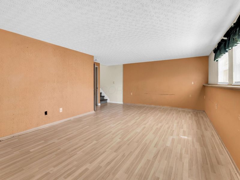 3414 Steiner Street , Columbus, OH 43231 Photo 32