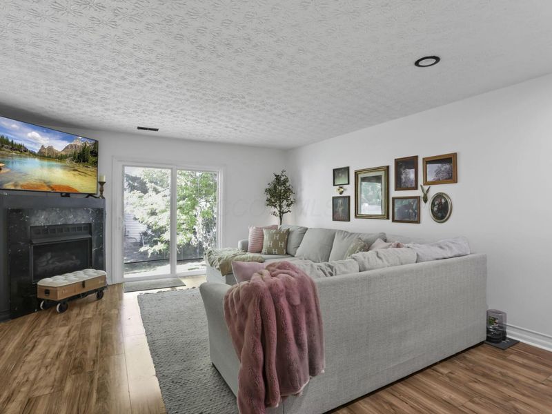 4696 Shalers Drive , Unit 52B, Columbus, OH 43228 Photo 9