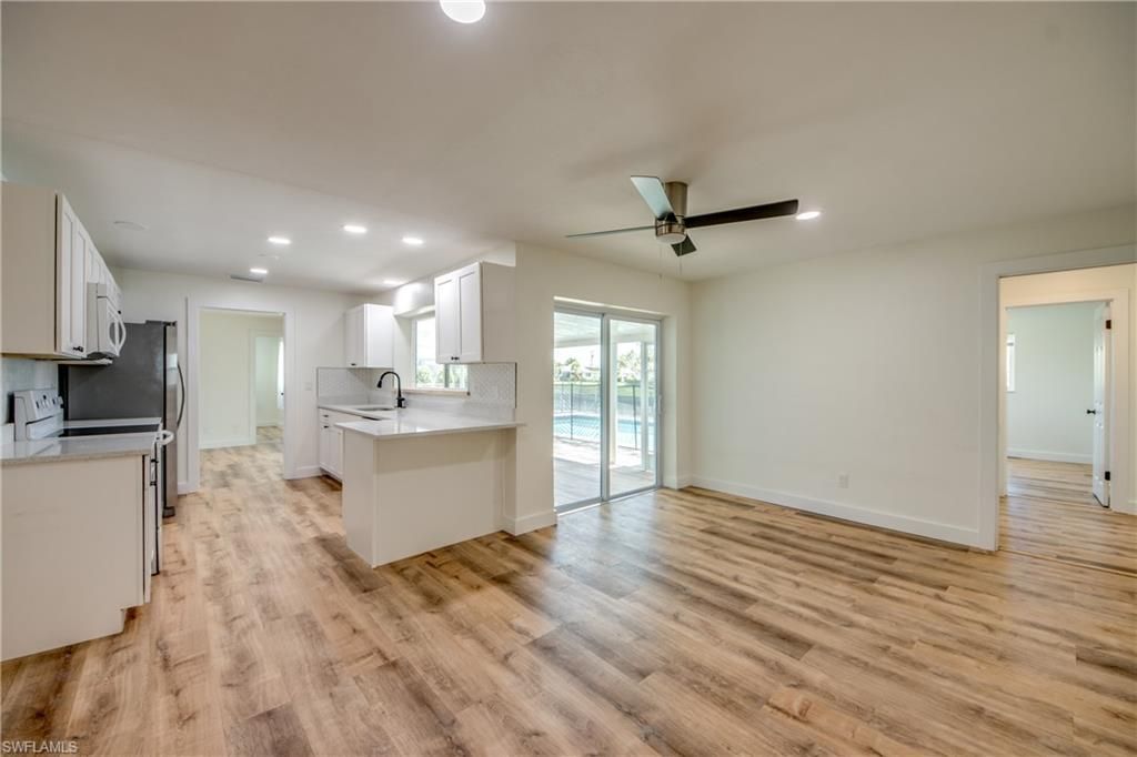 3009 SE 10th Ave, Cape Coral, FL 33904 Photo