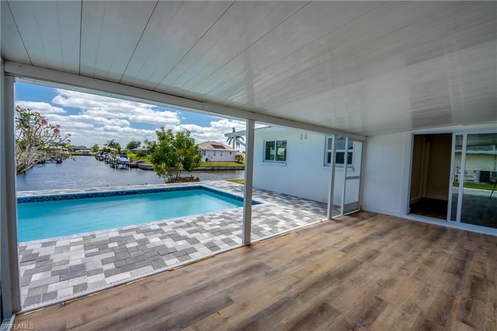 3009 SE 10th Ave, Cape Coral, FL 33904 Photo