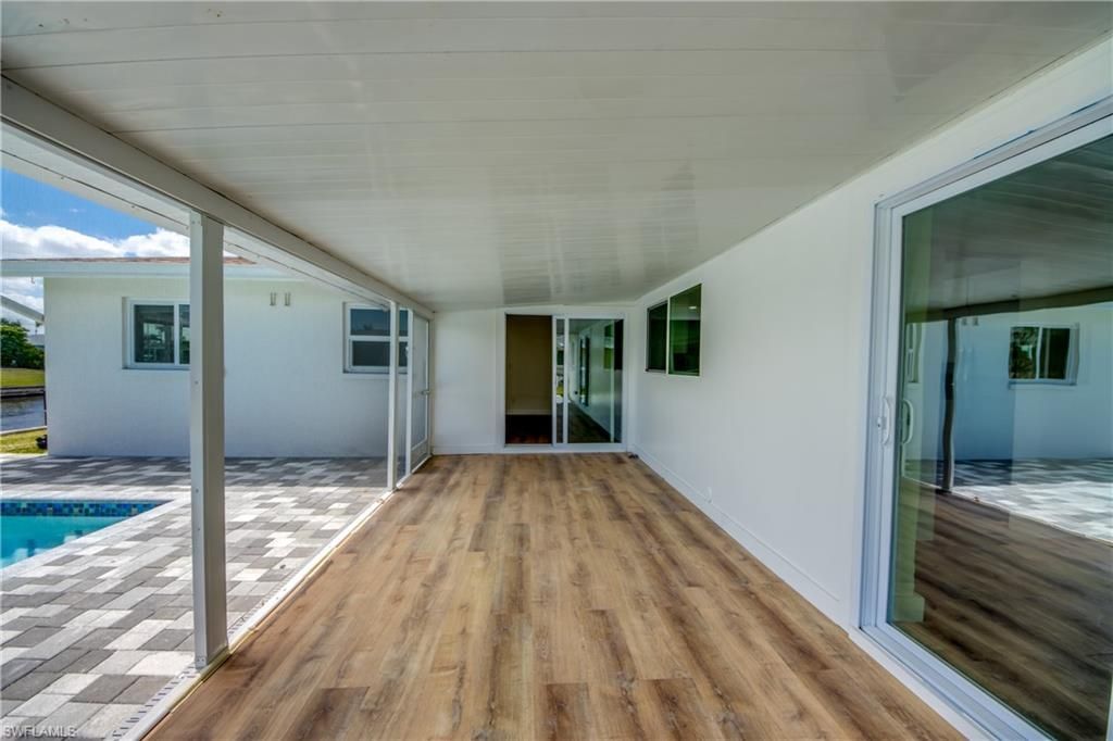 3009 SE 10th Ave, Cape Coral, FL 33904 Photo