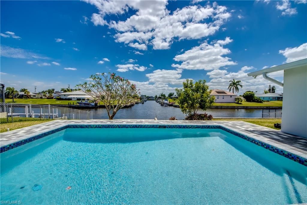 3009 SE 10th Ave, Cape Coral, FL 33904 Photo