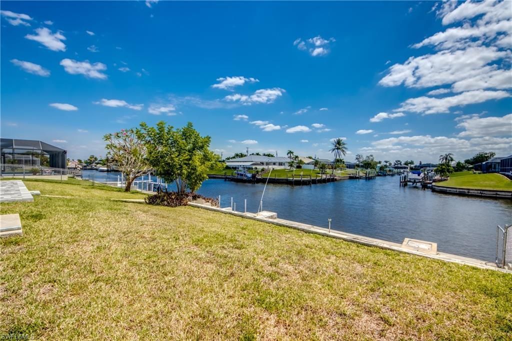 3009 SE 10th Ave, Cape Coral, FL 33904 Photo