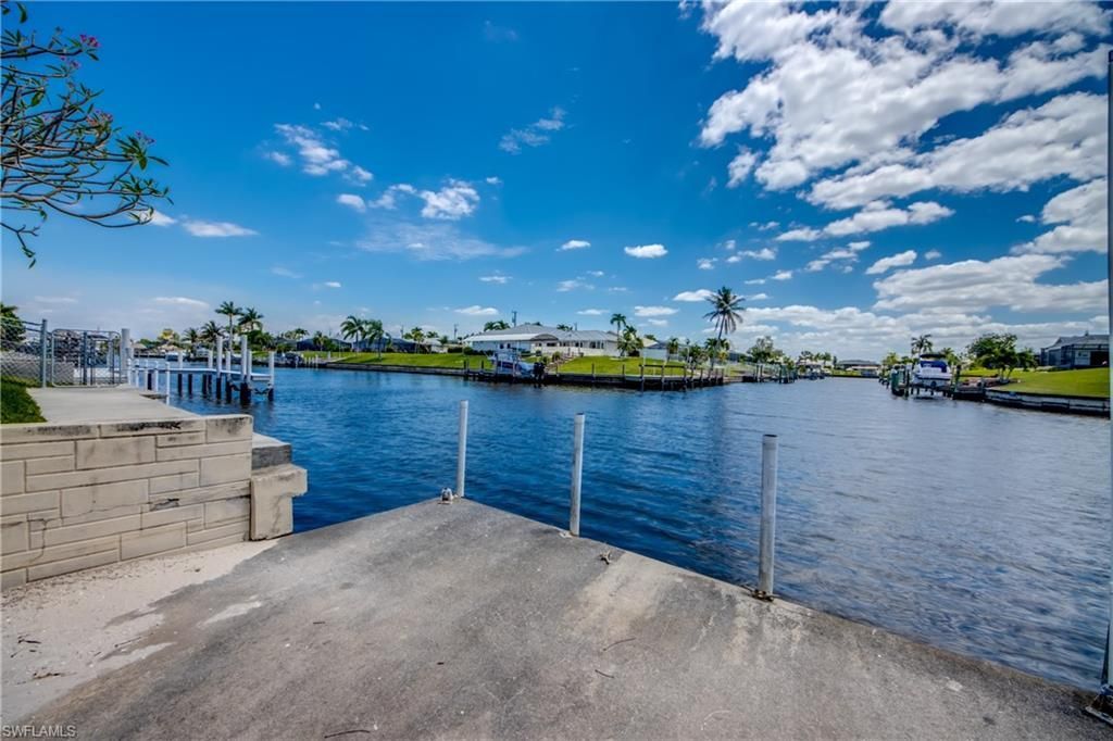 3009 SE 10th Ave, Cape Coral, FL 33904 Photo
