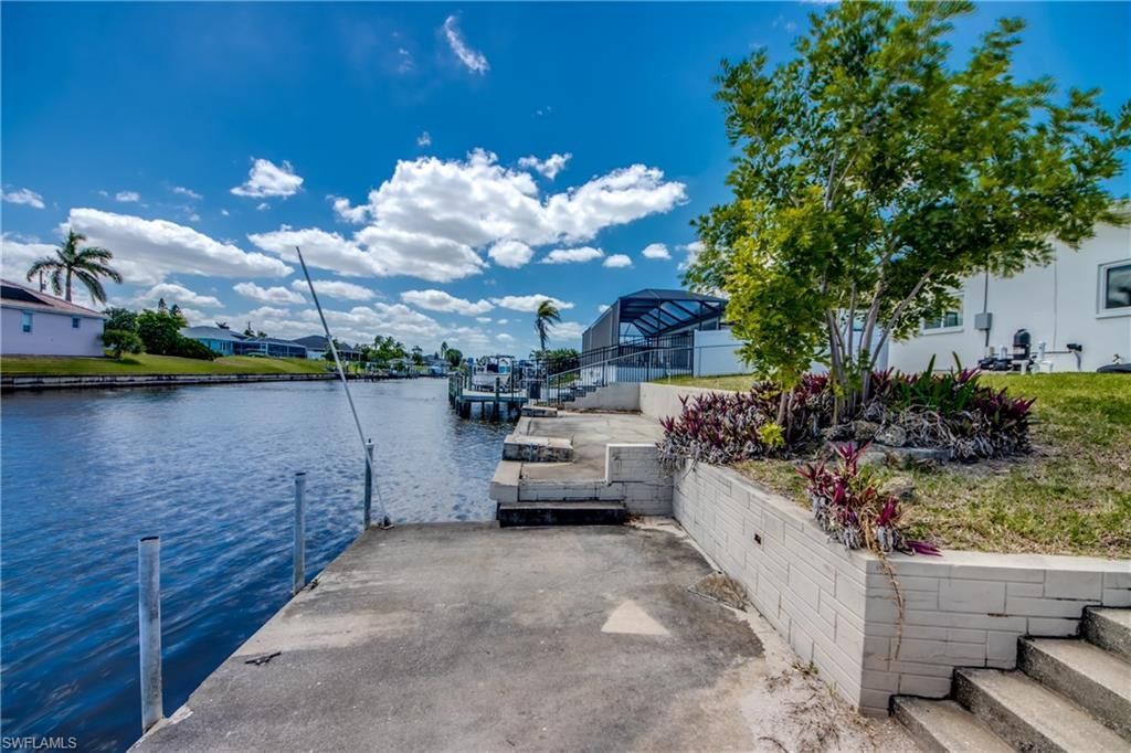 3009 SE 10th Ave, Cape Coral, FL 33904 Photo