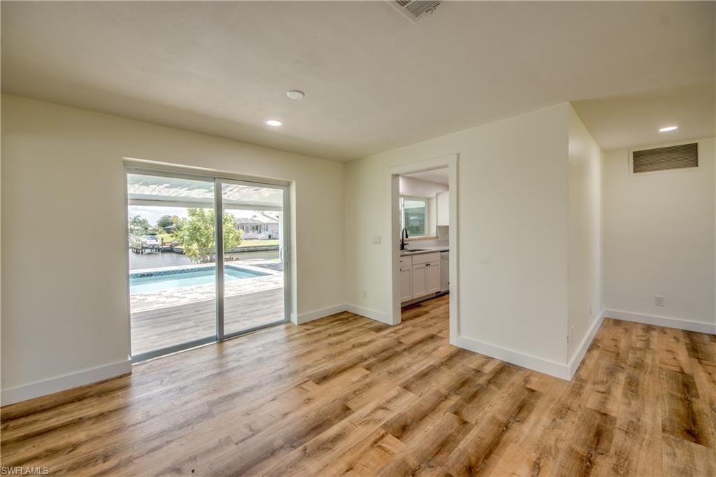 3009 SE 10th Ave, Cape Coral, FL 33904 Photo
