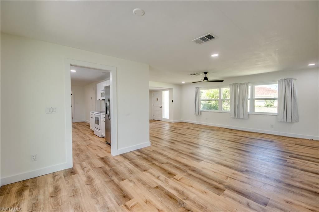3009 SE 10th Ave, Cape Coral, FL 33904 Photo