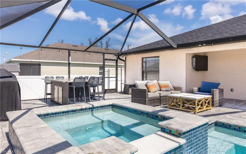 2522 NW 11th St, Cape Coral, FL 33993 Photo