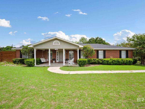 11635 S Hillside Drive, Irvington, AL 36544