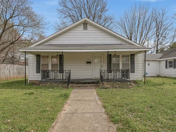 704 Park Street , Kennett, MO 63857