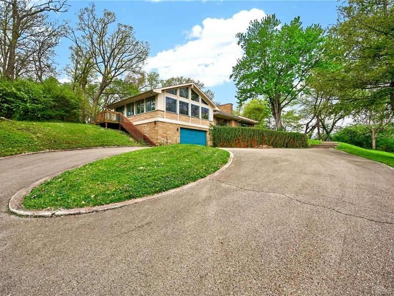 3183 Locust Camp Road, Kettering, OH 45419 Photo 2