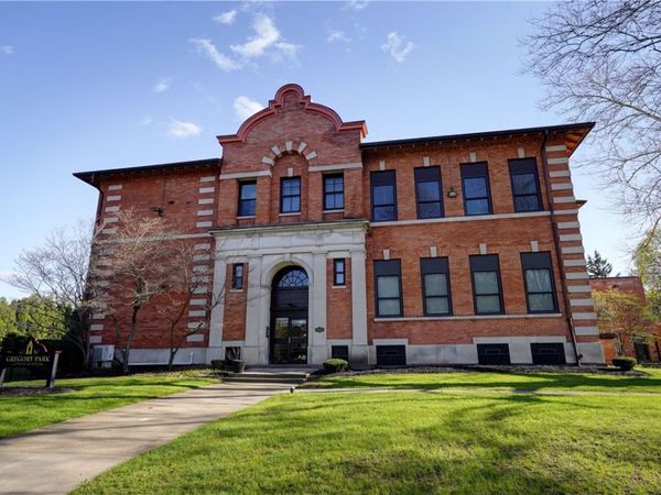 115 Gregory Park , Rochester, NY 14620