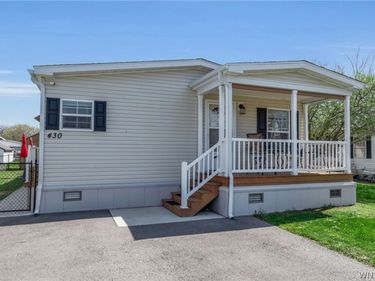 430 Chestnut Rd Road, Lockport, NY 14094