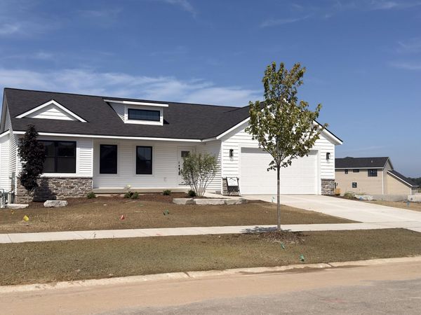 11767 Everett Avenue, Allendale, MI 49401
