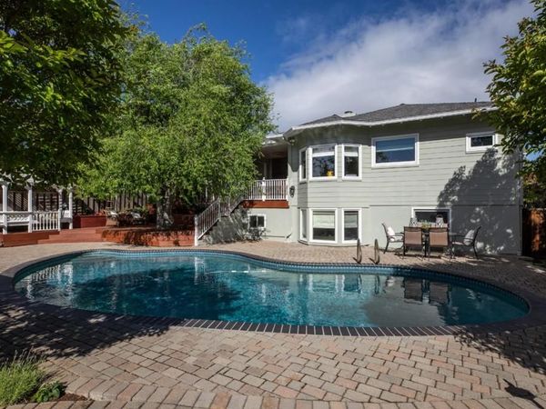 730 Greenview Place, Los Altos, CA 94024