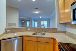 1318 Basilidon Road photo 4