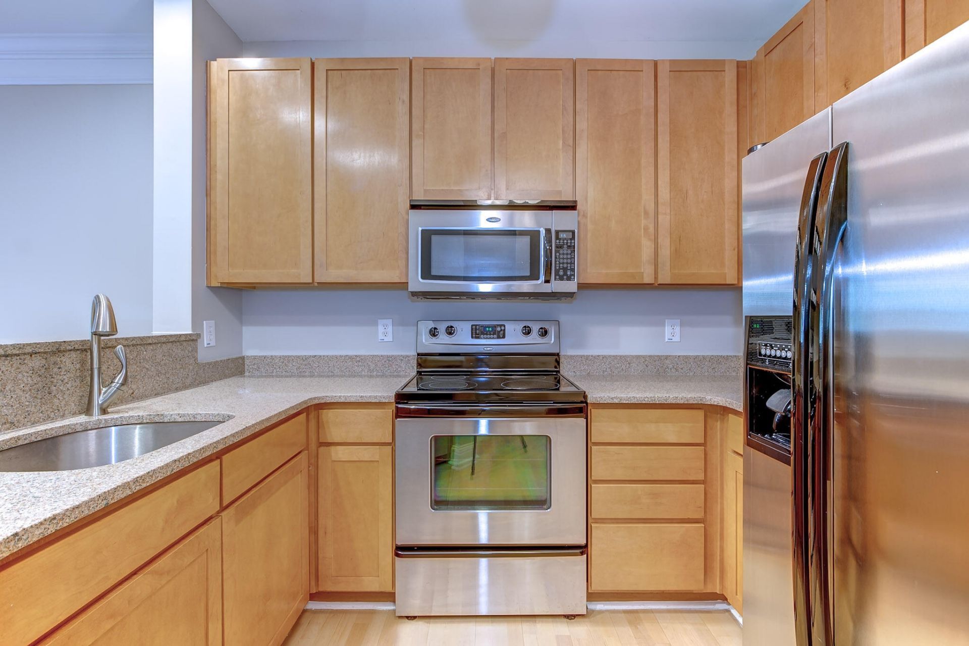 1318 Basilidon Road Photo 5