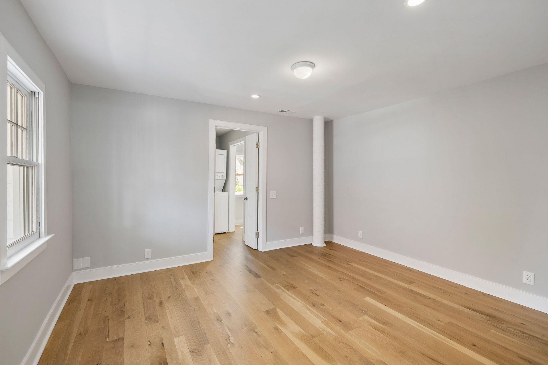 271 Coming Street Photo 12