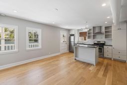 271 Coming Street photo 4