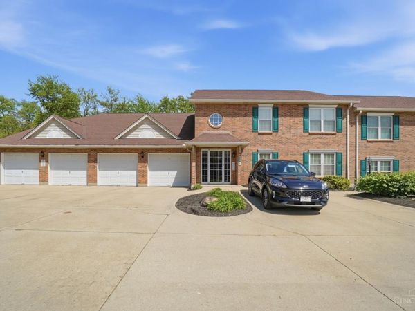8794 Carrousel Park Circle, Unit 137, Colerain Twp, OH 45251