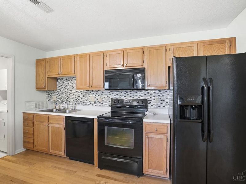 8794 Carrousel Park Circle, Unit 137, Colerain Township, OH 45251 Photo 11