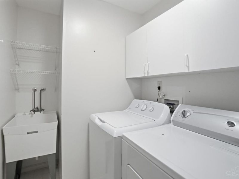 8794 Carrousel Park Circle, Unit 137, Colerain Township, OH 45251 Photo 24