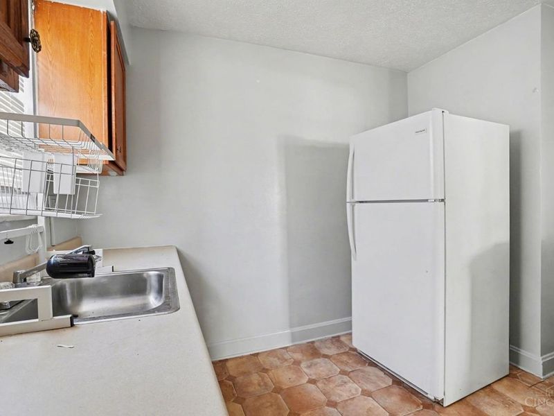 5595 Colerain, Cincinnati, OH 45239 Photo 11