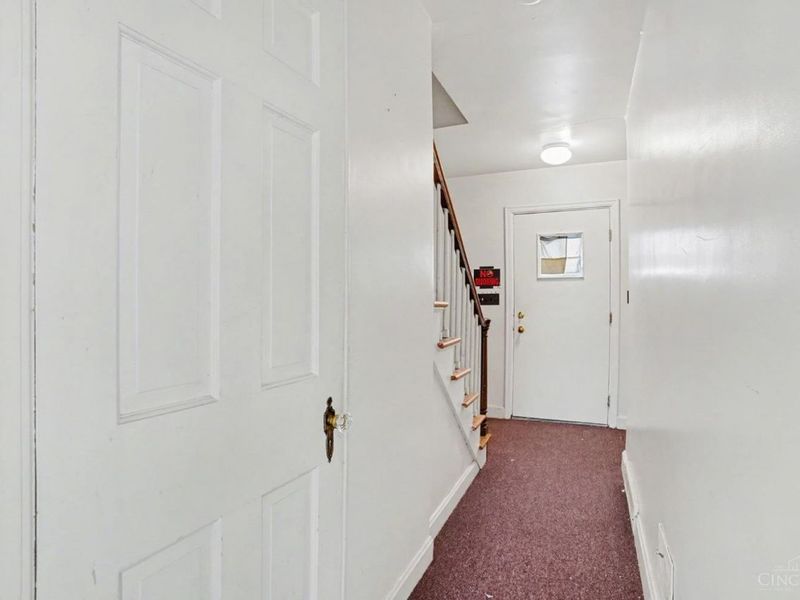 5595 Colerain, Cincinnati, OH 45239 Photo 3