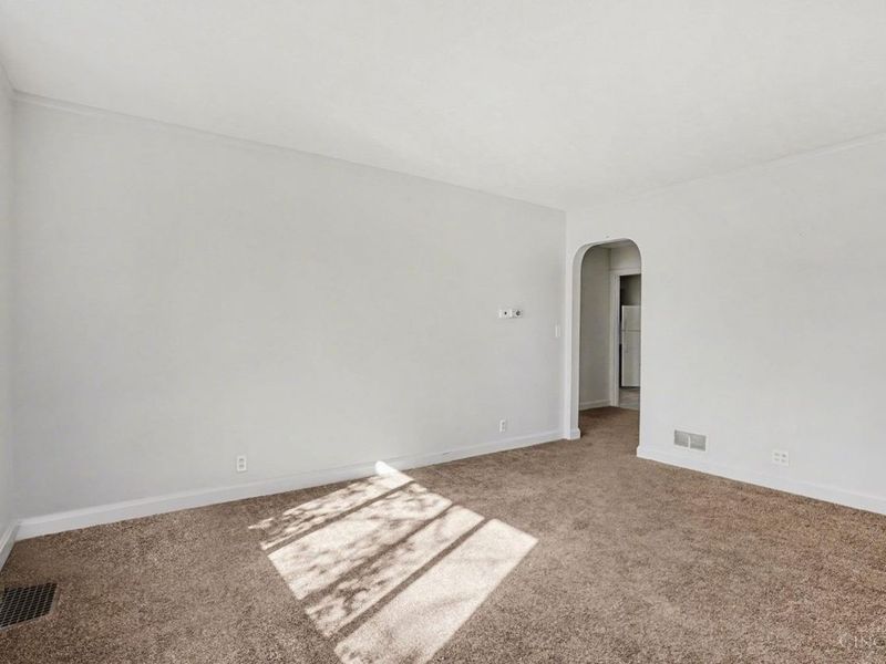 5595 Colerain, Cincinnati, OH 45239 Photo 4