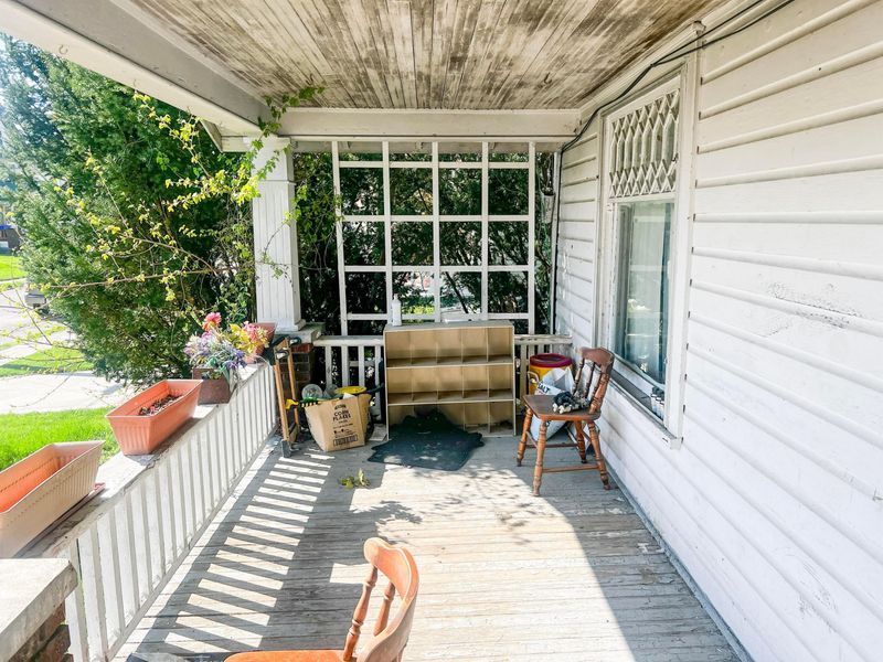 631 Girard Avenue , Marion, OH 43302 Photo 3