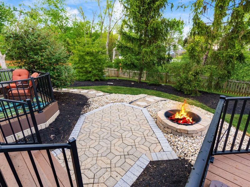 3826 Stonesthrow Court E, Hilliard, OH 43026 Photo 2