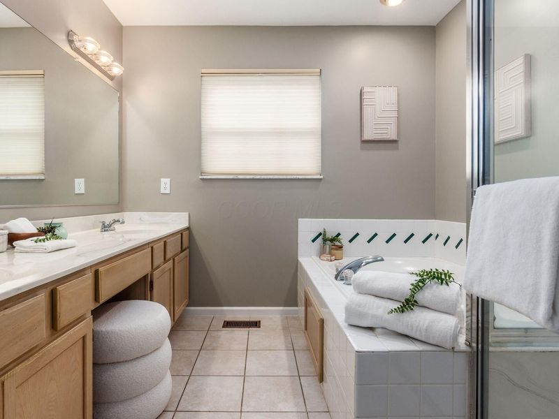 3826 Stonesthrow Court E, Hilliard, OH 43026 Photo 23