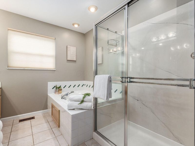 3826 Stonesthrow Court E, Hilliard, OH 43026 Photo 24