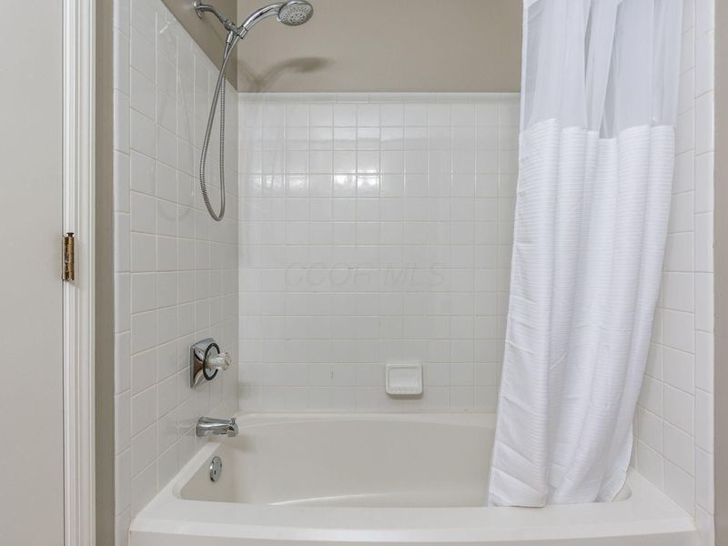 3826 Stonesthrow Court E, Hilliard, OH 43026 Photo 29