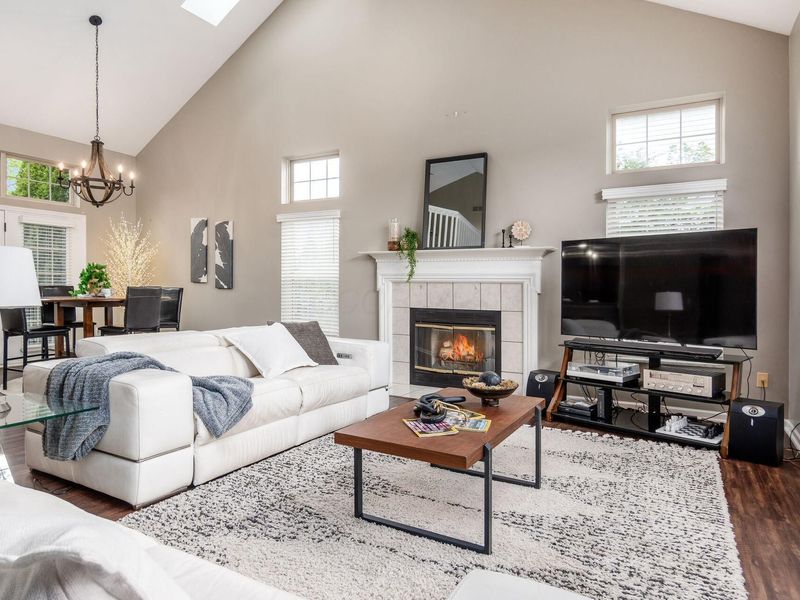 3826 Stonesthrow Court E, Hilliard, OH 43026 Photo 6