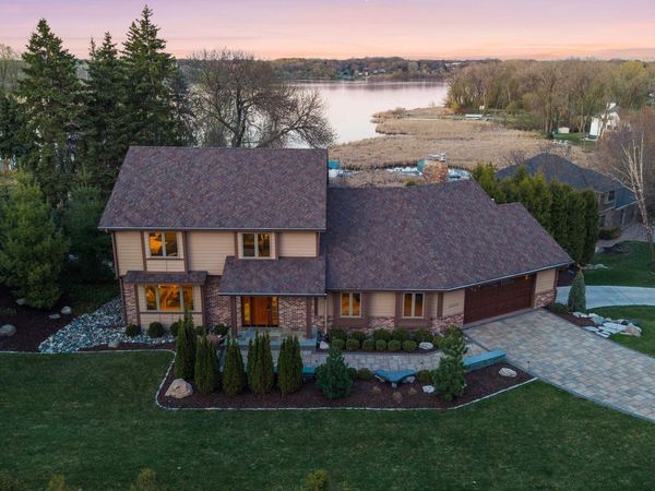 12030 28th Avenue N, Plymouth, MN 55441