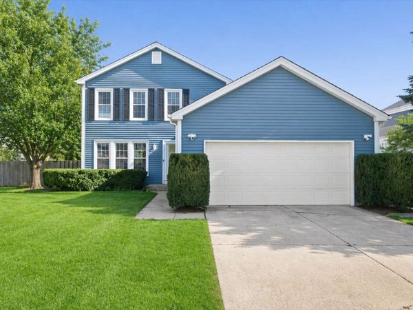 421 Thompson Boulevard, Buffalo Grove, IL 60089