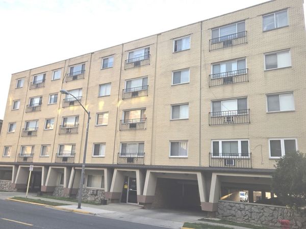 2920 N HARLEM Avenue , Unit 4B, Elmwood Park, IL 60707
