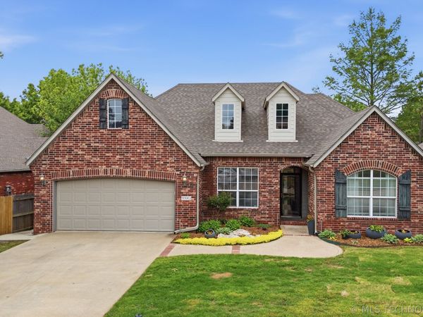 9943 E 124th Street S, Bixby, OK 74008