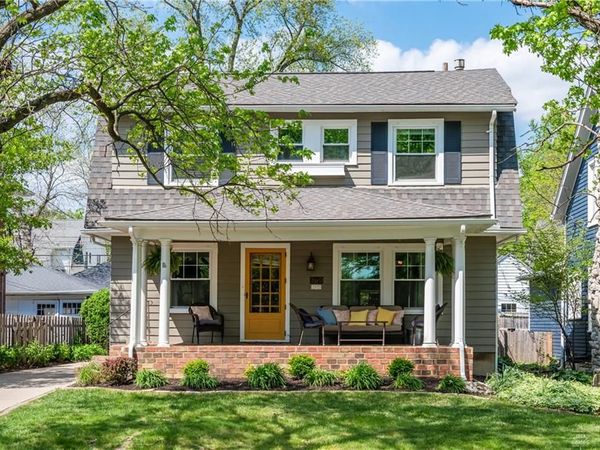 209 Forrer Boulevard, Oakwood, OH 45419