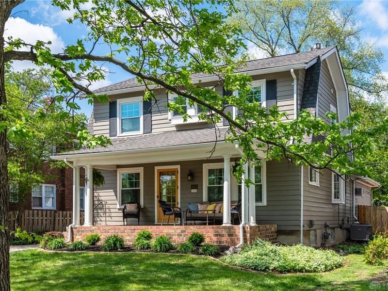 209 Forrer Boulevard, Oakwood, OH 45419 Photo 3