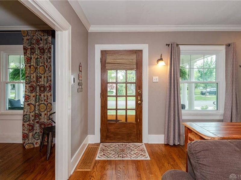 209 Forrer Boulevard, Oakwood, OH 45419 Photo 8