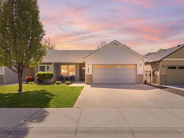 2667 E Apricot Drive, Meridian, ID 83646